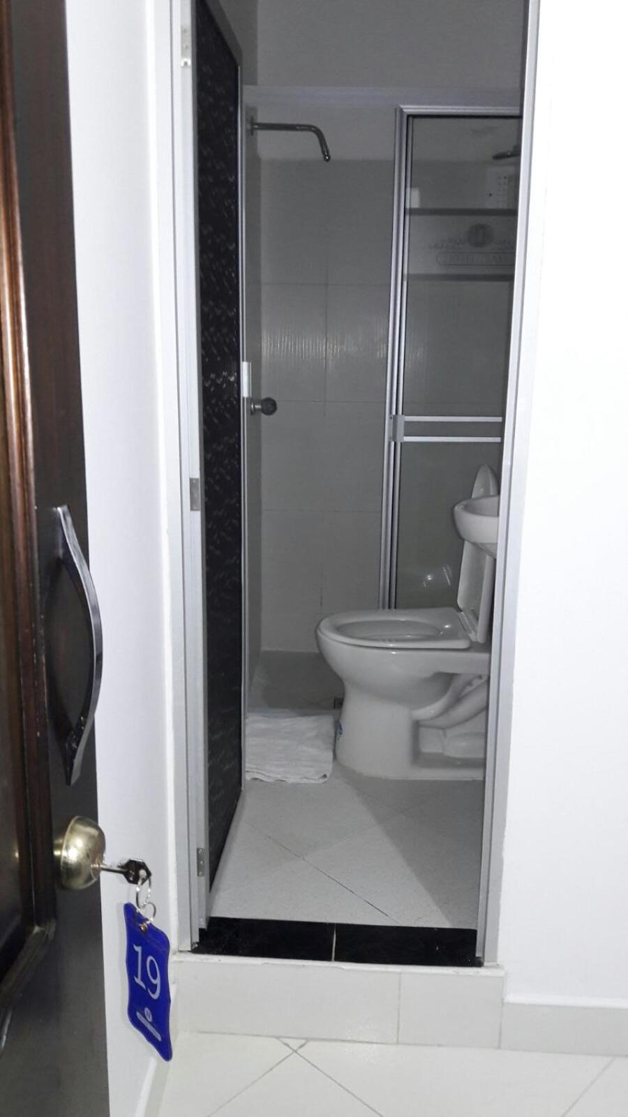 Hotel Tania Caucasia Kültér fotó